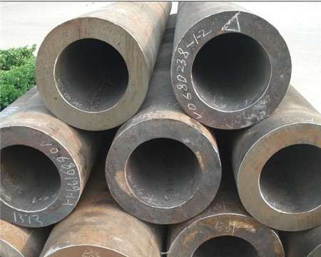 無縫鋼管3.jpg 無縫鋼管3.jpg